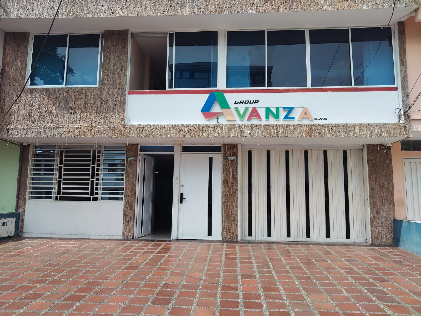 Casa Comercial San Vicente â€” Hostal Avanza